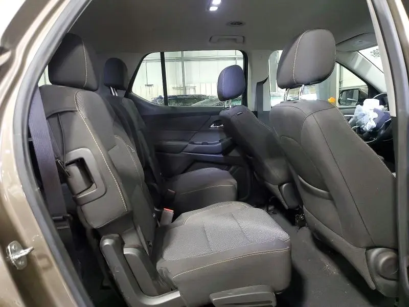2020 CHEVROLET TRAVERSE LT  