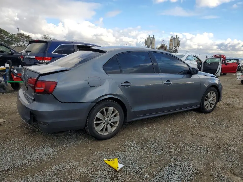2016 VOLKSWAGEN JETTA S  