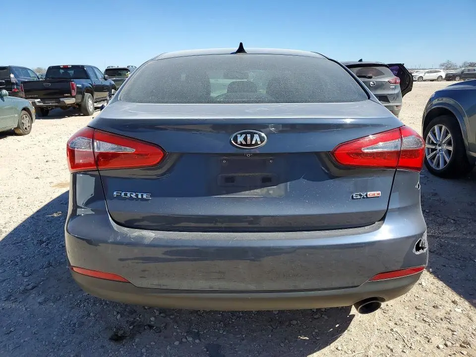 2016 KIA FORTE EX  