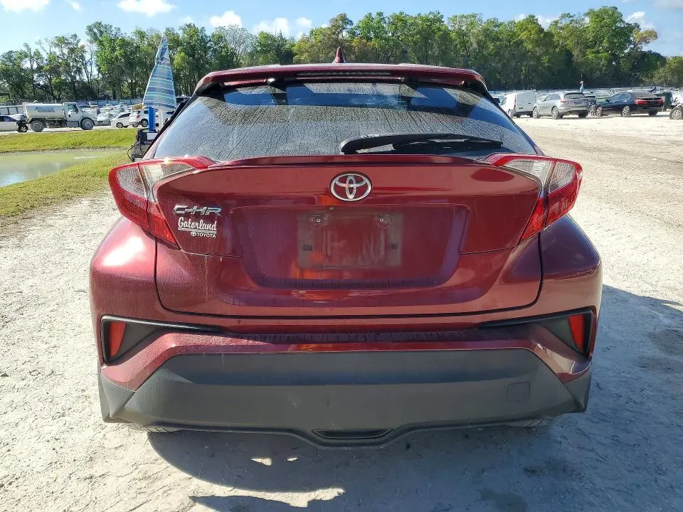 2018 TOYOTA C-HR XLE  