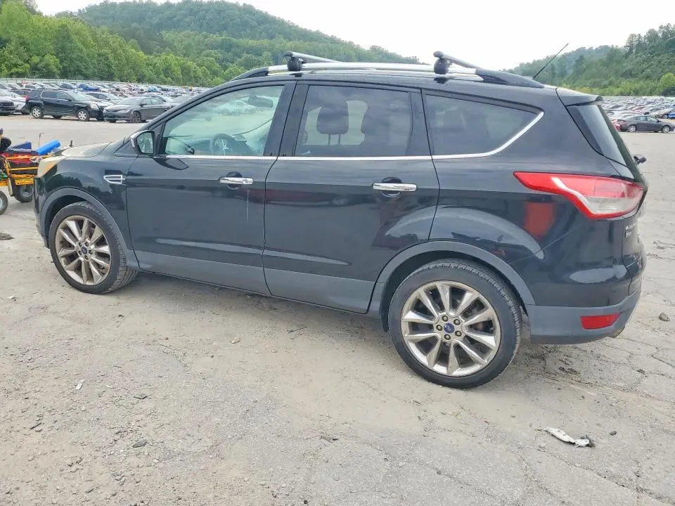 2016 FORD ESCAPE SE  