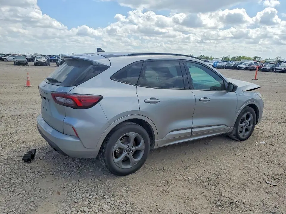 2024 FORD ESCAPE ST LINE  