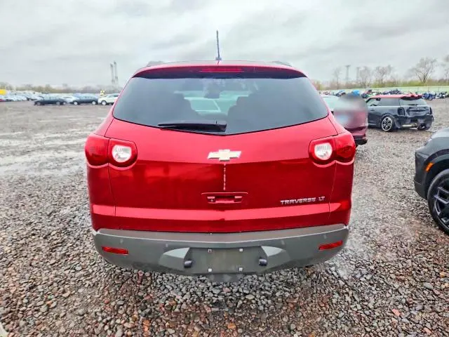 2011 CHEVROLET TRAVERSE LT  