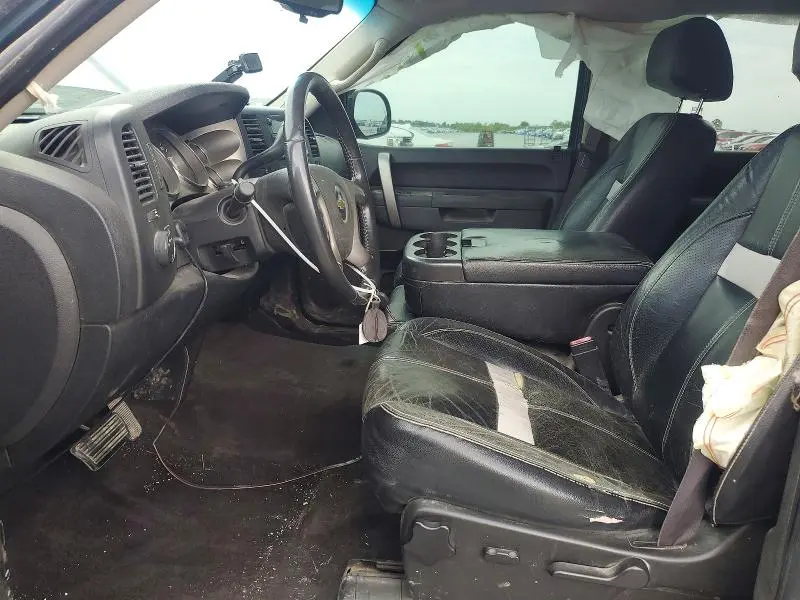 2011 CHEVROLET SILVERADO C1500 LT  