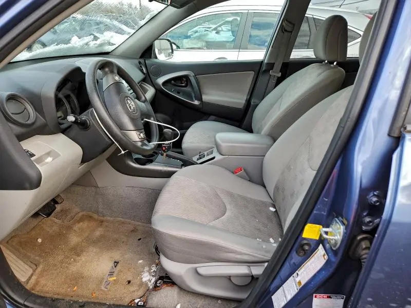 2012 TOYOTA RAV4   