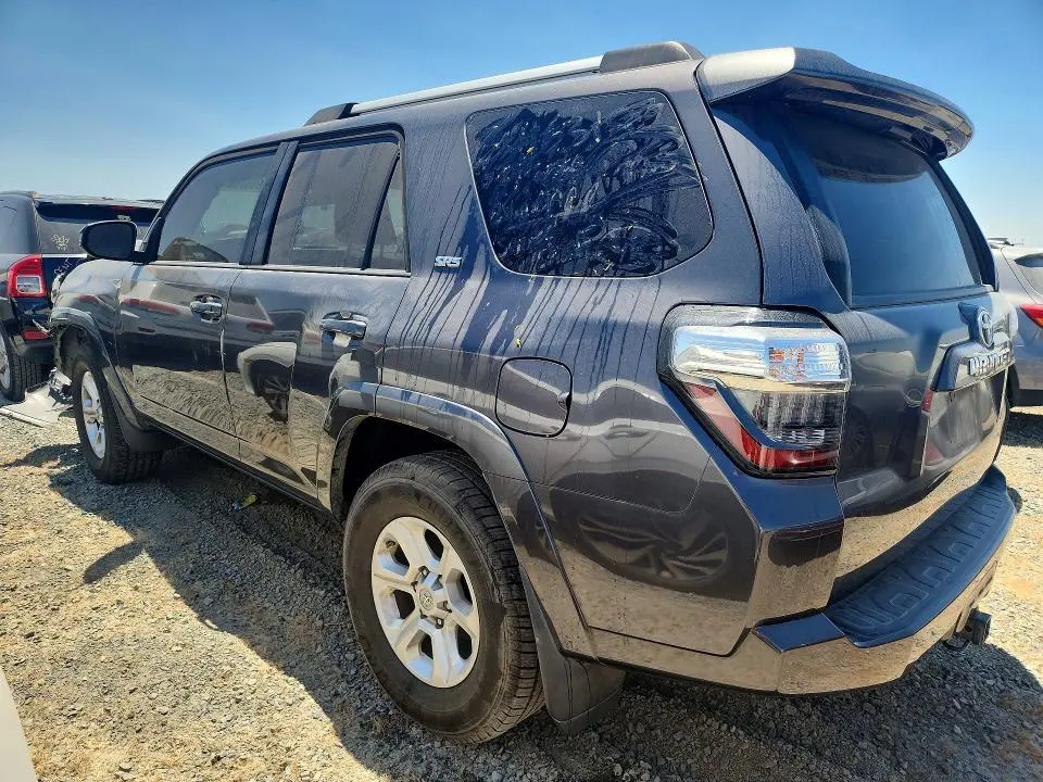 2019 TOYOTA 4RUNNER SR5  