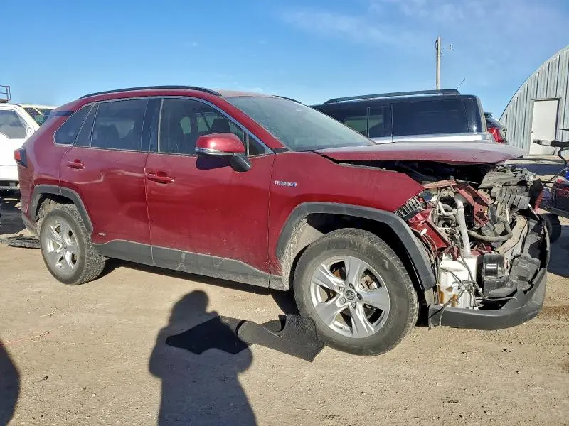2019 TOYOTA RAV4 LE  