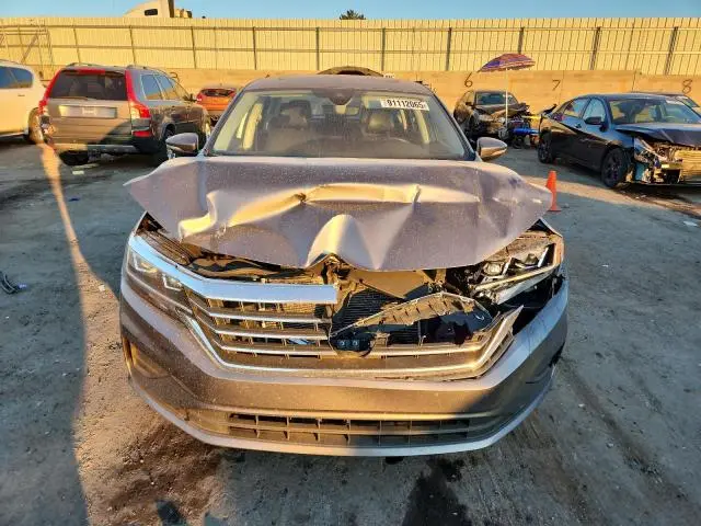 2022 VOLKSWAGEN PASSAT SE  