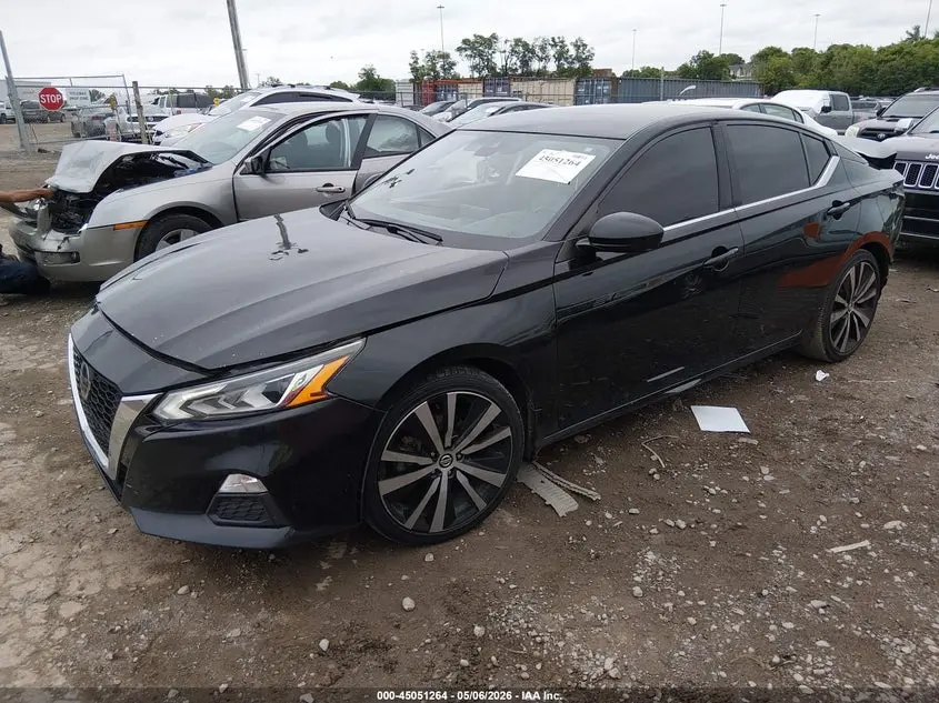 2020 NISSAN ALTIMA SR FWD