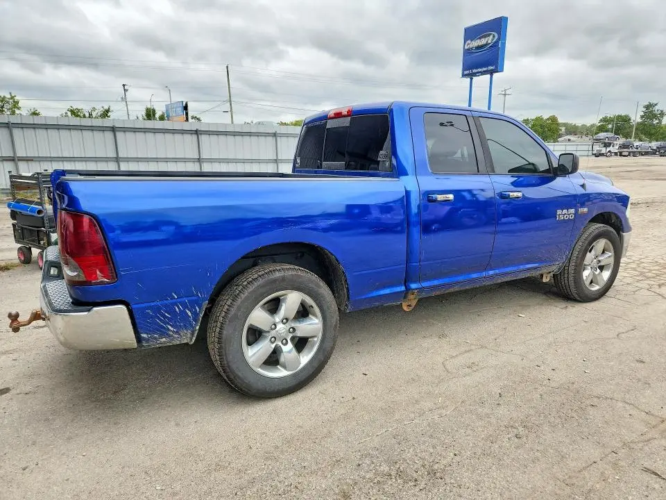 2015 RAM 1500 SLT  