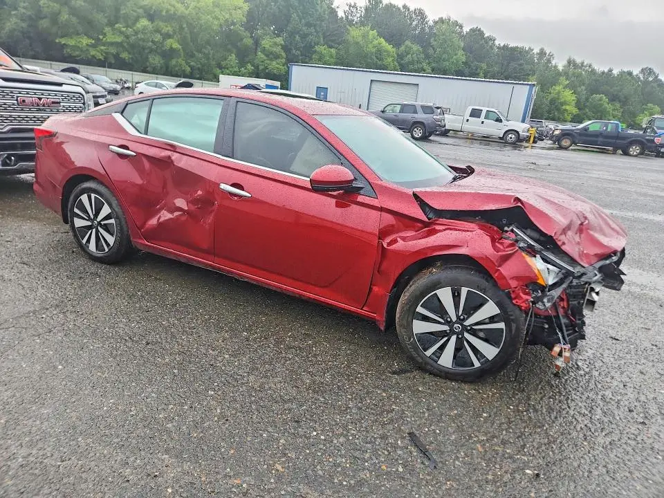 2020 NISSAN ALTIMA SL  