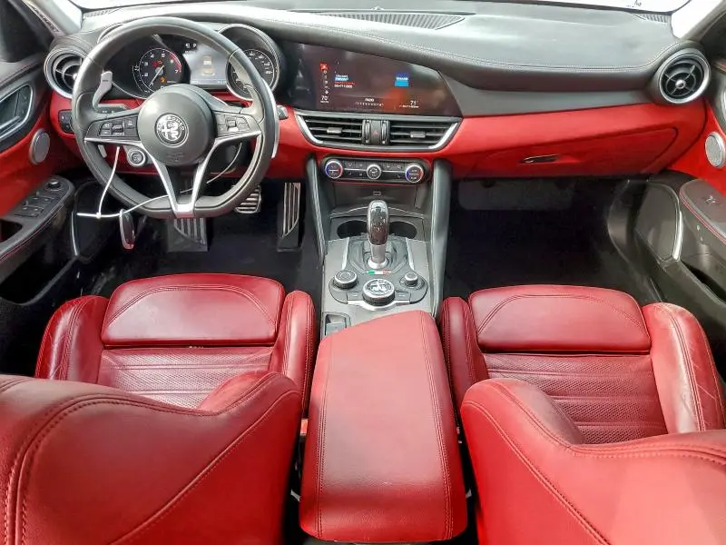 2019 ALFA ROMEO GIULIA TI  
