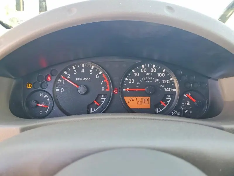 2016 NISSAN FRONTIER SV  
