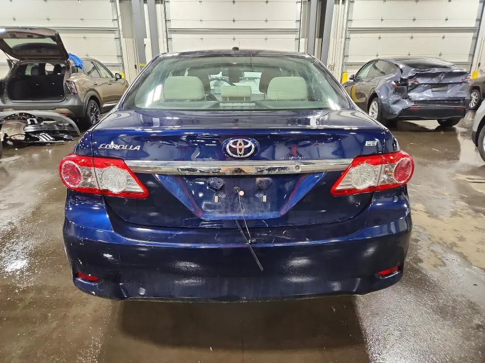 2013 TOYOTA COROLLA LE  