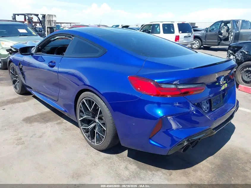2023 BMW M8 COMPETITION