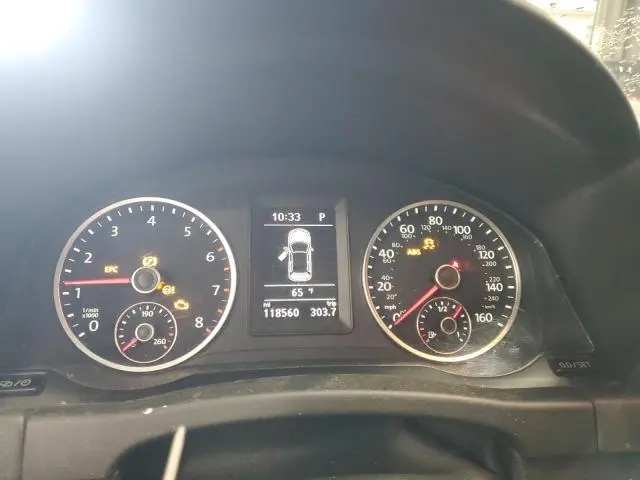 2016 VOLKSWAGEN TIGUAN S  