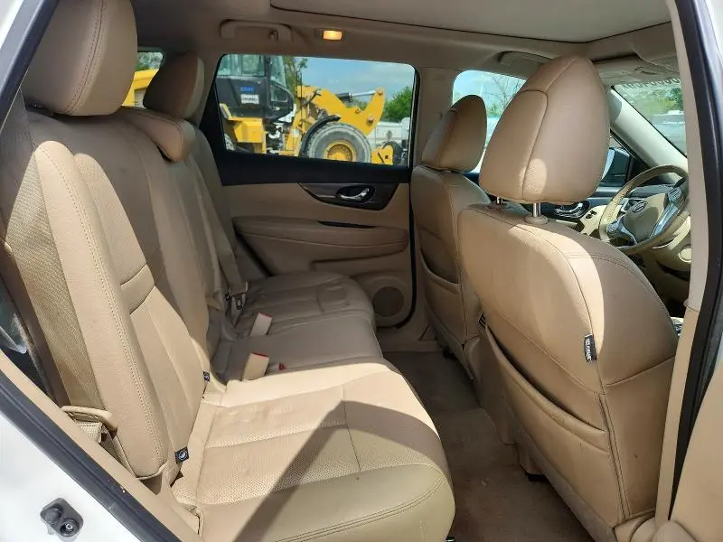 2015 NISSAN ROGUE SL  