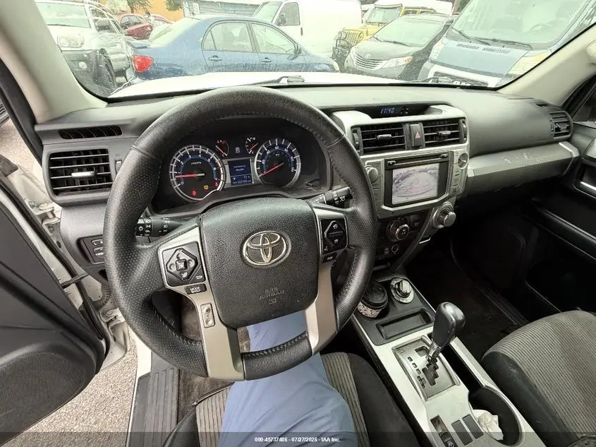 2017 TOYOTA 4RUNNER SR5