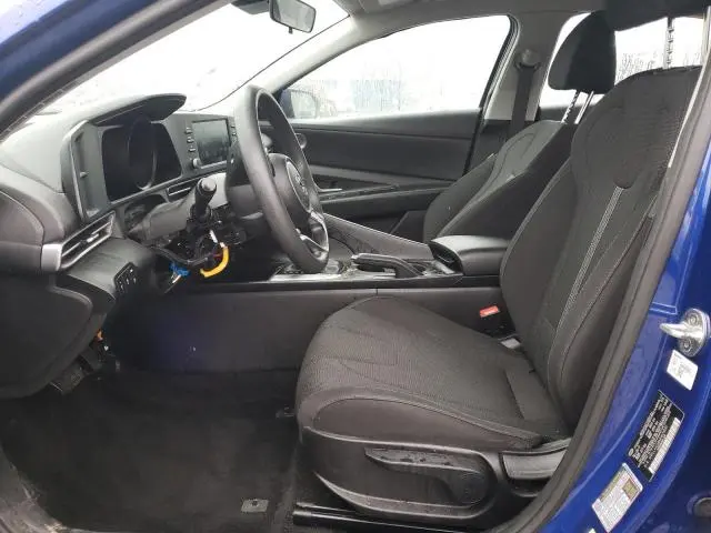 2021 HYUNDAI ELANTRA SE  