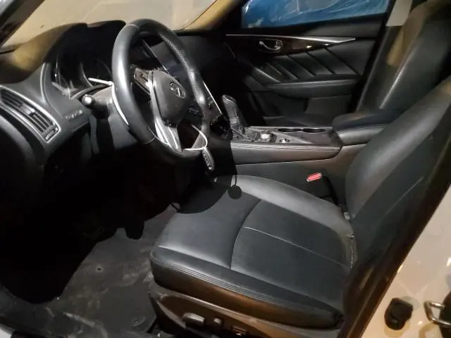 2018 INFINITI Q50 LUXE