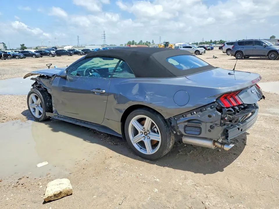 2026 FORD MUSTANG   