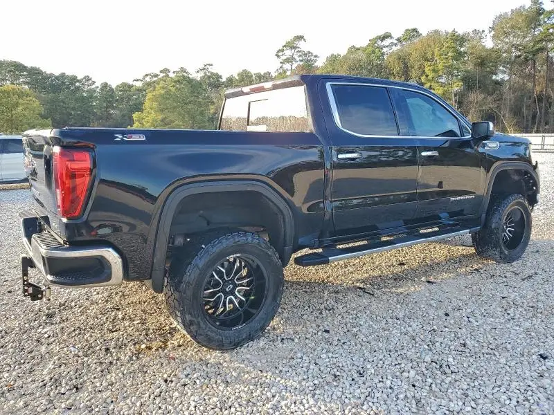 2023 GMC SIERRA K1500 SLT  