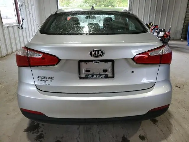 2015 KIA FORTE LX  