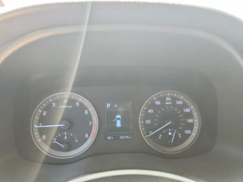 2017 HYUNDAI TUCSON SE  