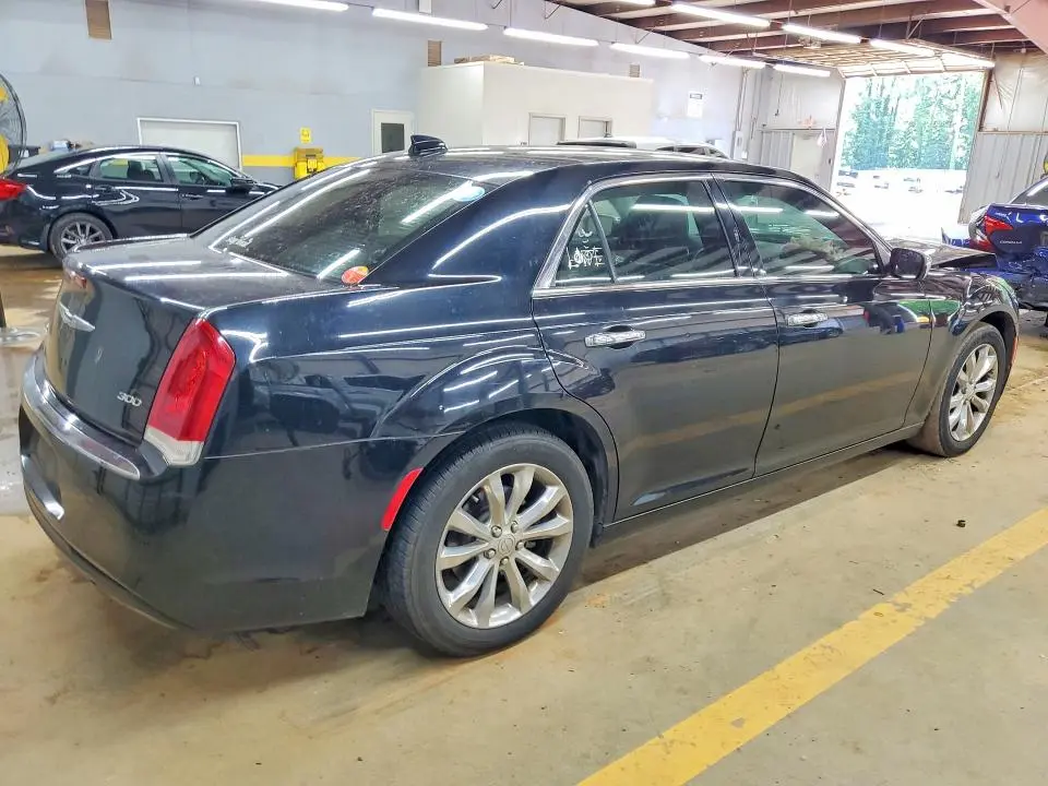 2018 CHRYSLER 300 LIMITED  
