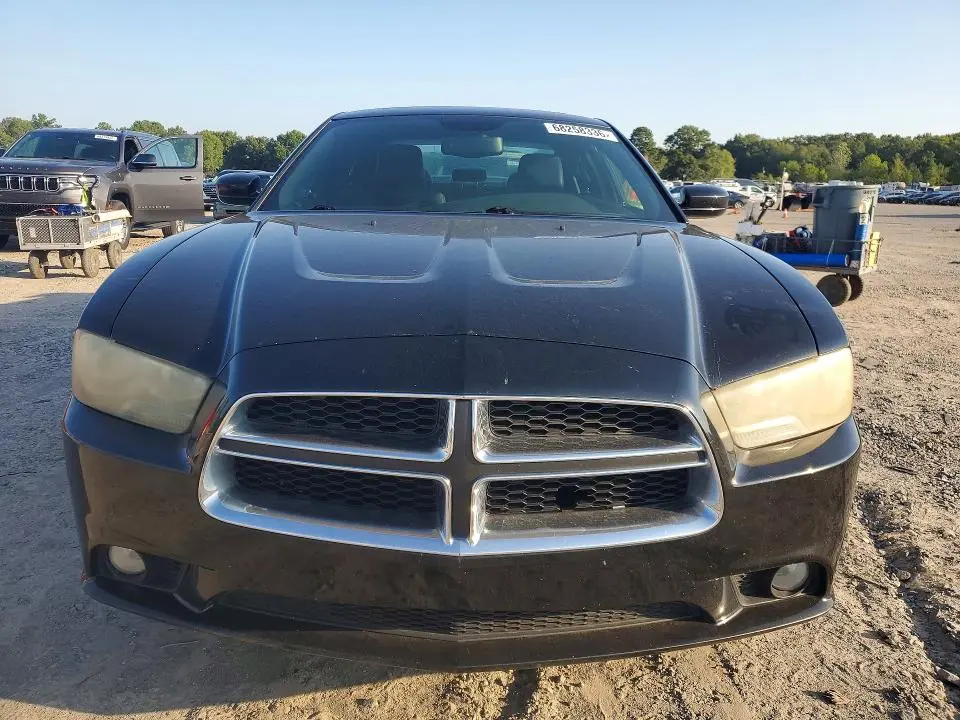 2012 DODGE CHARGER SXT  