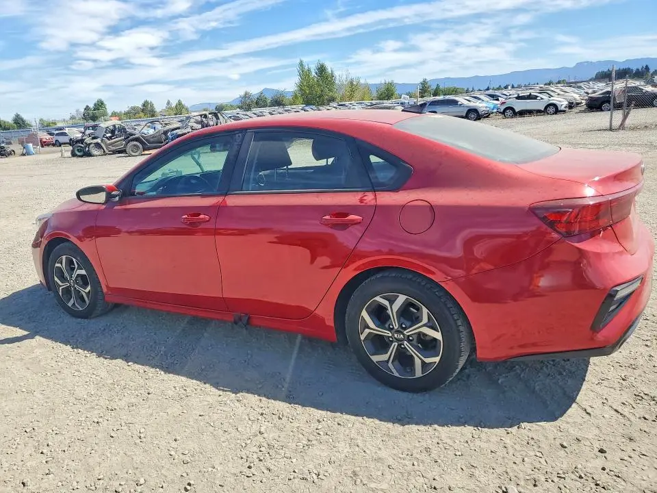 2021 KIA FORTE LXS  