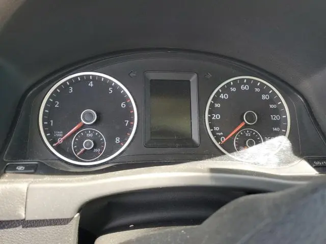 2010 VOLKSWAGEN TIGUAN SE  