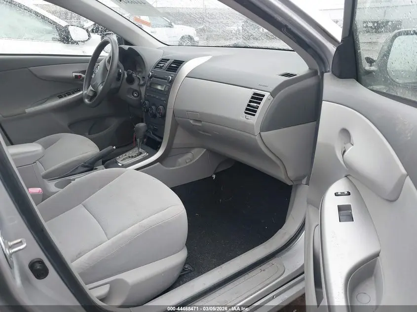 2010 TOYOTA COROLLA LE