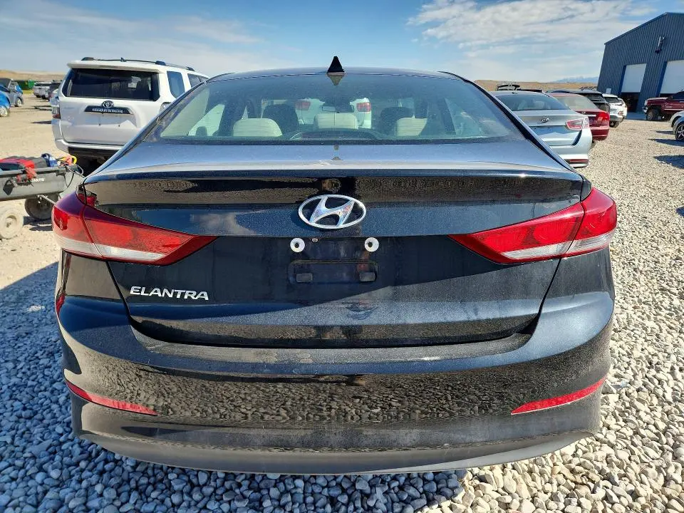2017 HYUNDAI ELANTRA SE  