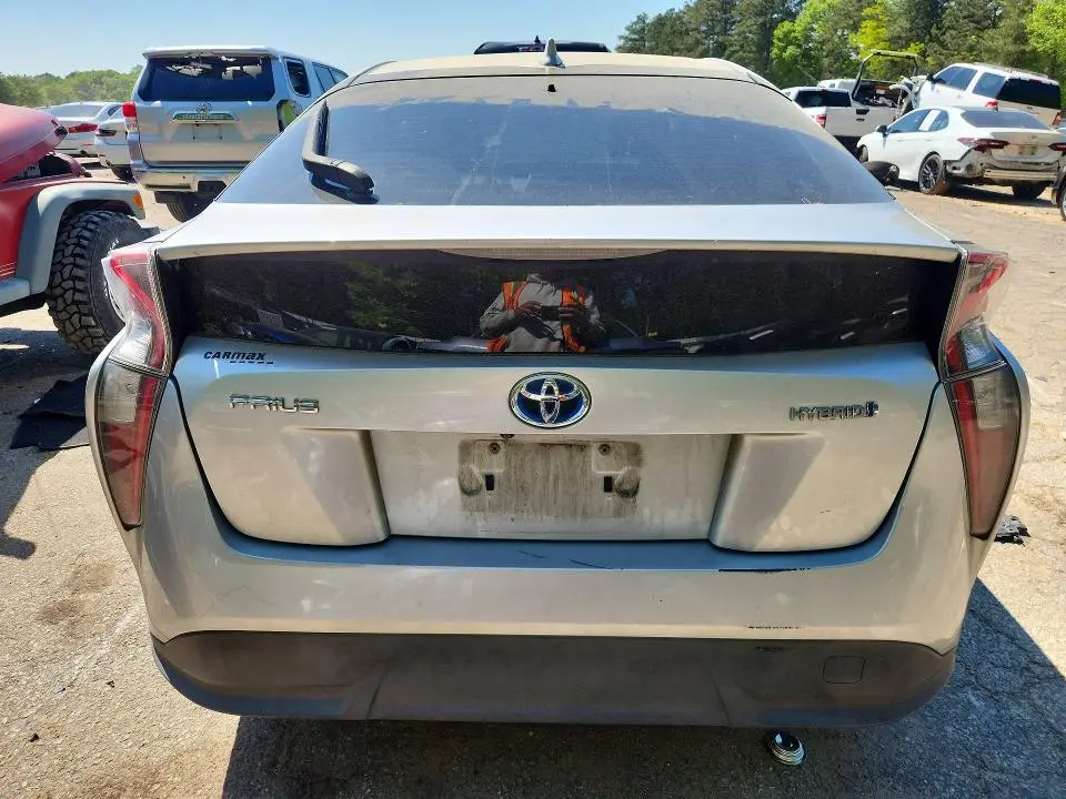2016 TOYOTA PRIUS THREE TOURING  