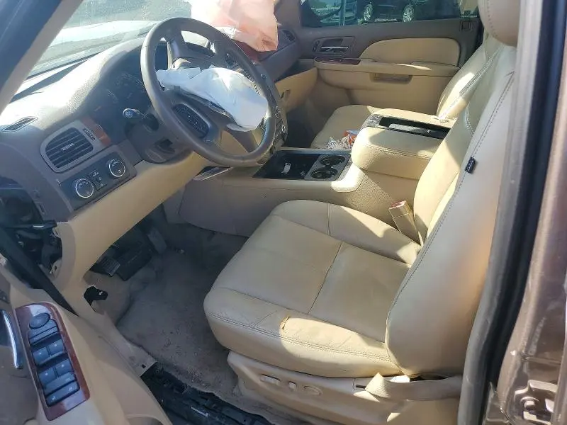 2013 GMC YUKON XL K1500 SLT  