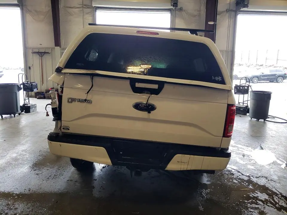 2015 FORD F150 SUPERCREW  