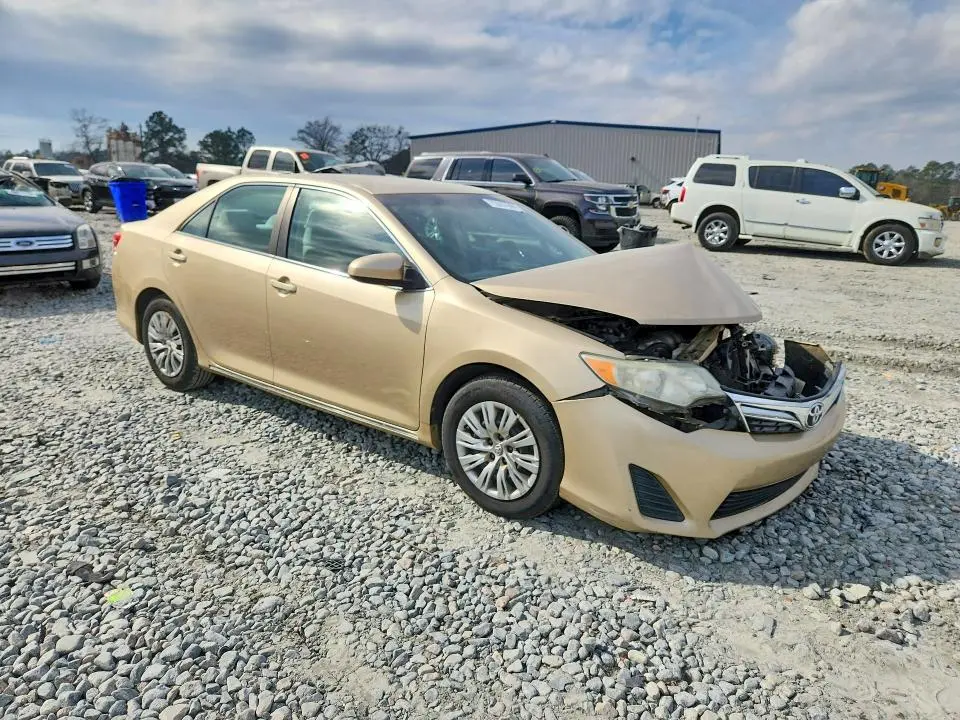 2012 TOYOTA CAMRY BASE  