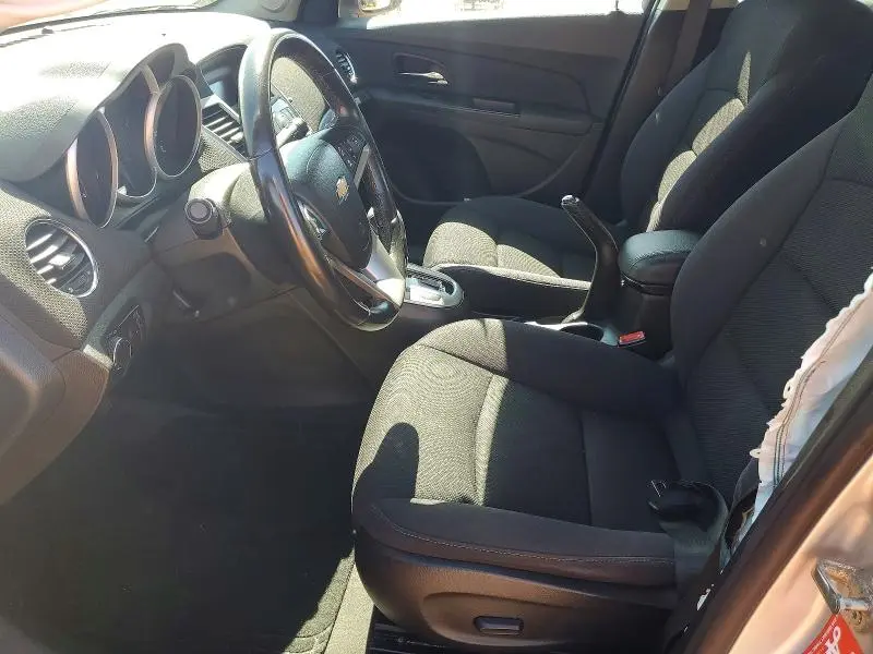 2012 CHEVROLET CRUZE LT  