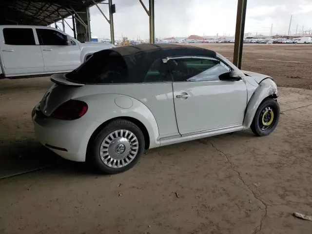 2013 VOLKSWAGEN BEETLE