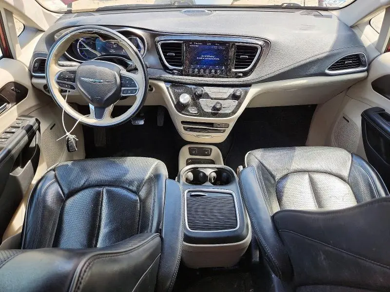 2019 CHRYSLER PACIFICA HYBRID LIMITED  