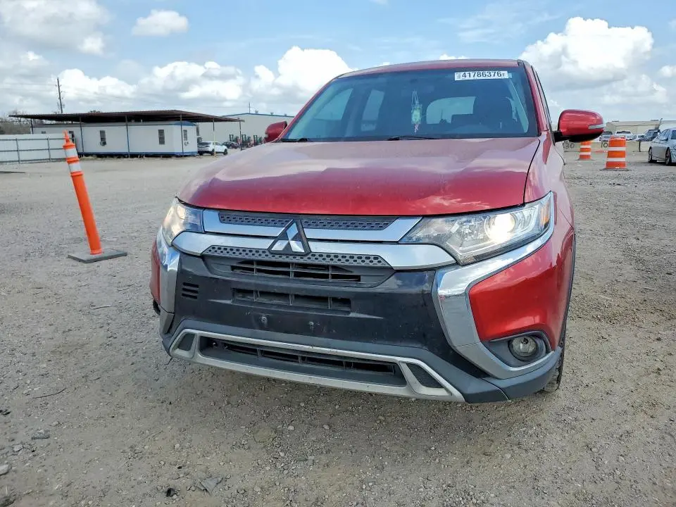 2019 MITSUBISHI OUTLANDER SE  
