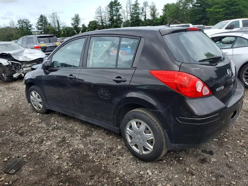 2011 NISSAN VERSA   
