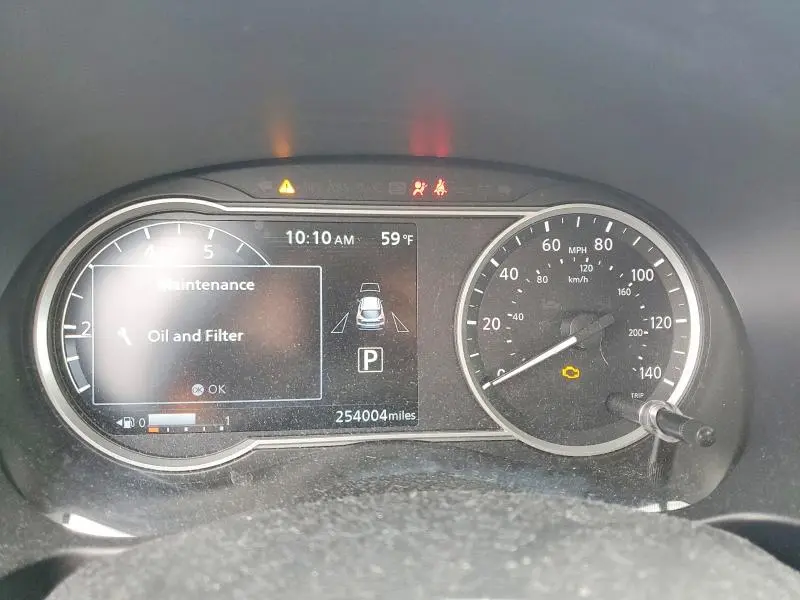 2019 NISSAN KICKS SR  