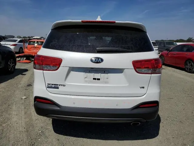 2018 KIA SORENTO LX  
