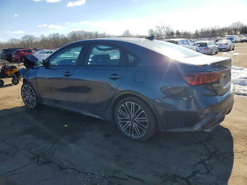 2023 KIA FORTE GT  