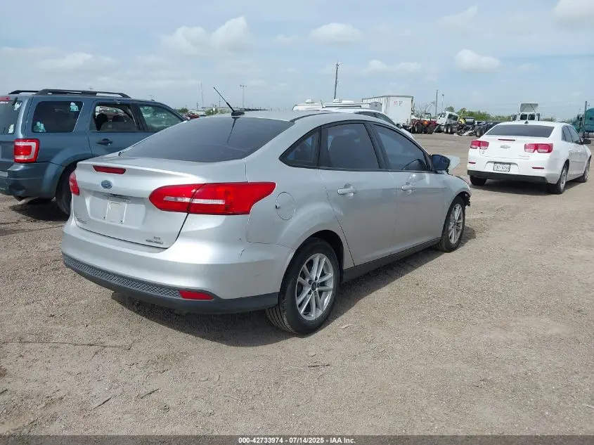 2015 FORD FOCUS SE