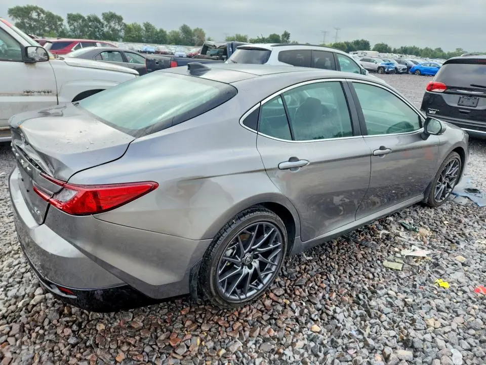 2026 TOYOTA CAMRY XLE  