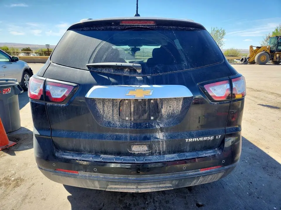 2016 CHEVROLET TRAVERSE LT  