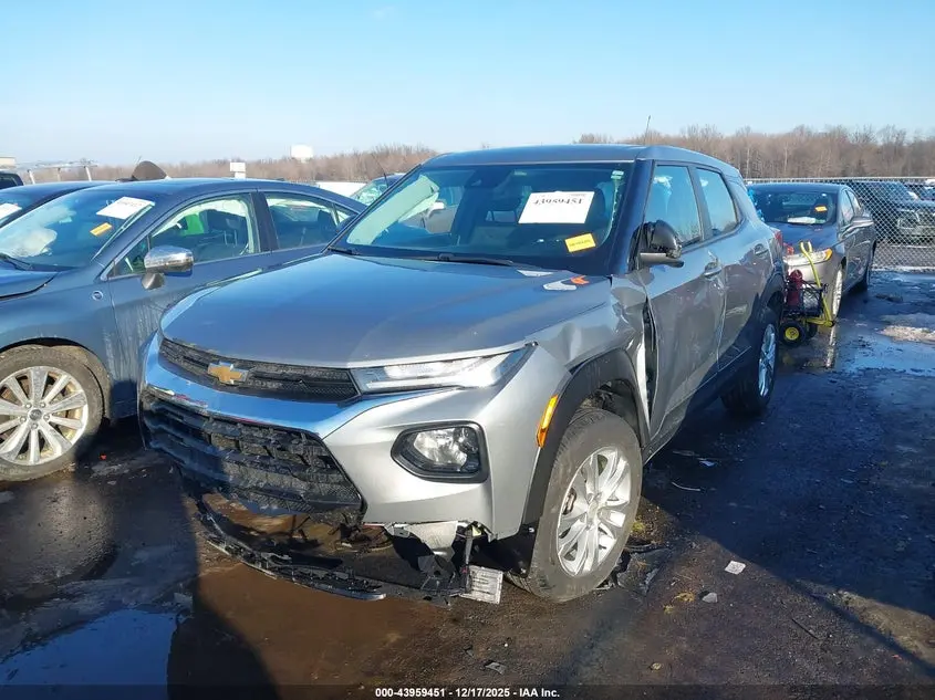 2023 CHEVROLET TRAILBLAZER AWD LS
